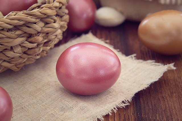Æggeskærer vs. traditionel kniv: Hvad er bedst til at skære æg?
